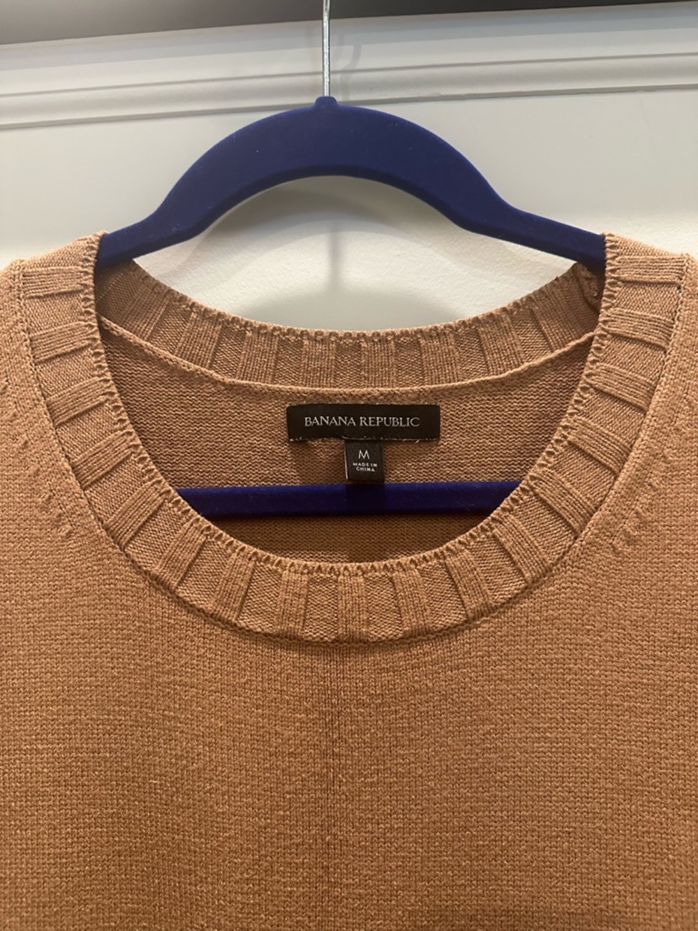 Banana Republic Men's Crewneck Sweater - Camel/Tan - Picture 2 of 3